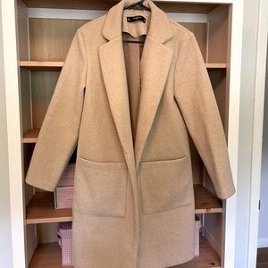 Camel Coat - M - Lefties